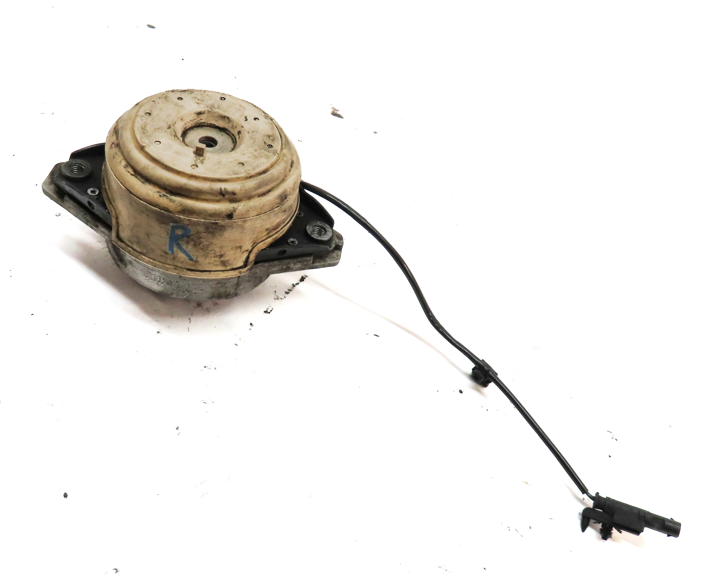2013 MERCEDES ML350 (W166) 3.0L DIESEL (642.826) RIGHT ENGINE MOTOR MOUNT — exact item pictured